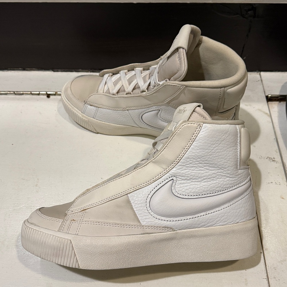 Nike Blazer Mid Victory Women’s Size 7 Sneakers - Picture 5 of 8